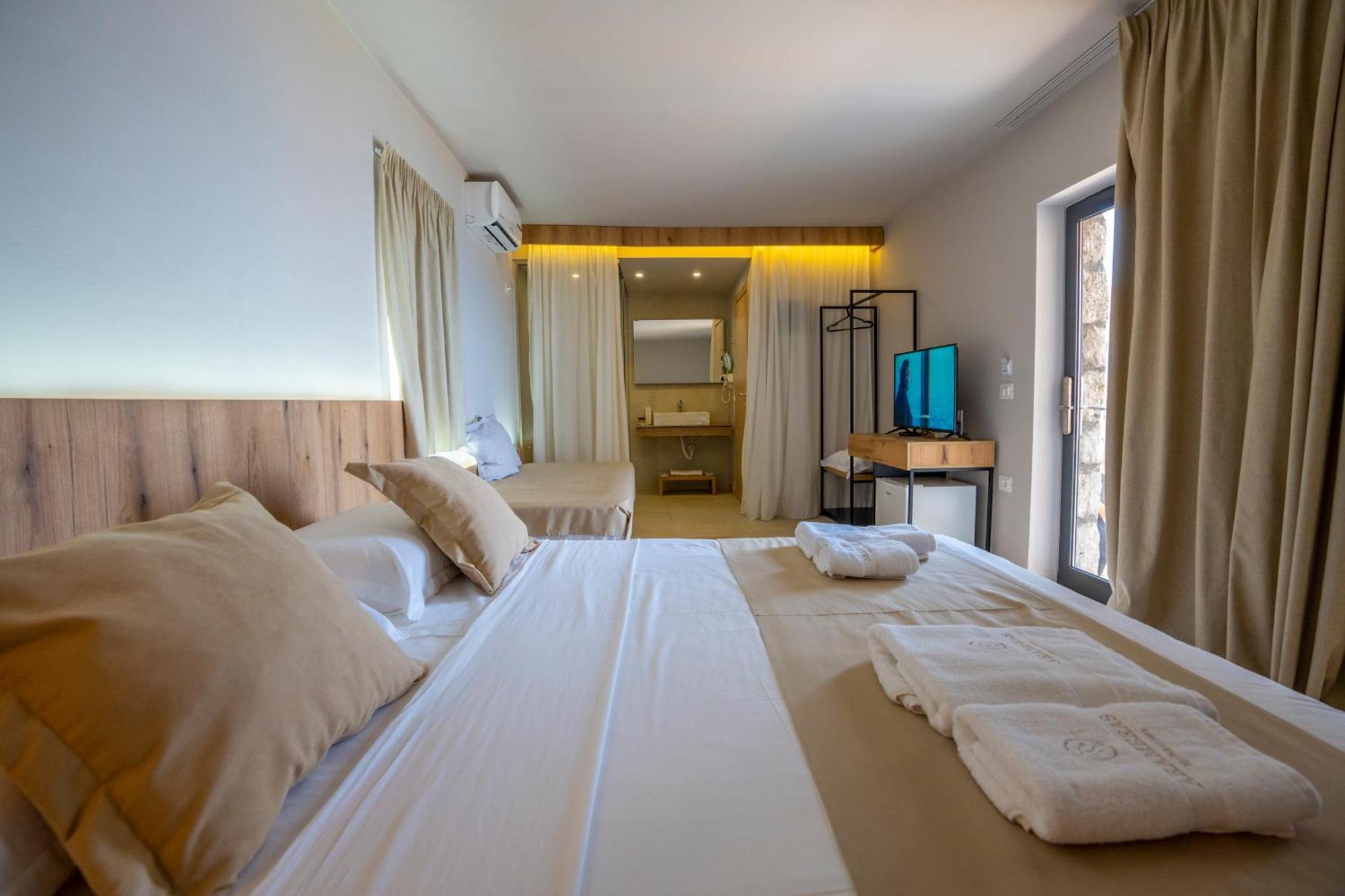 Resort Arameras Ksamil