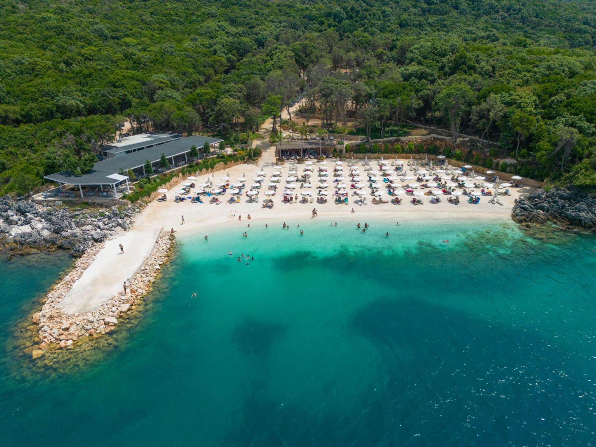 Resort Arameras 4*